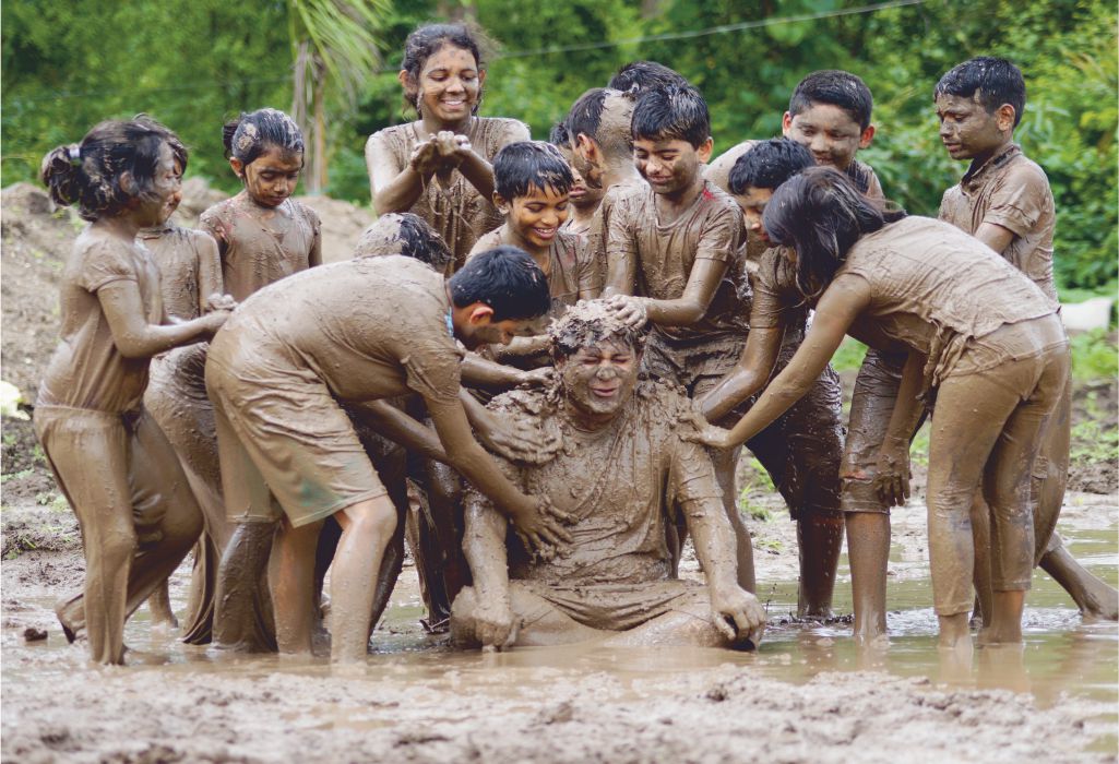 Mud party at espalier school